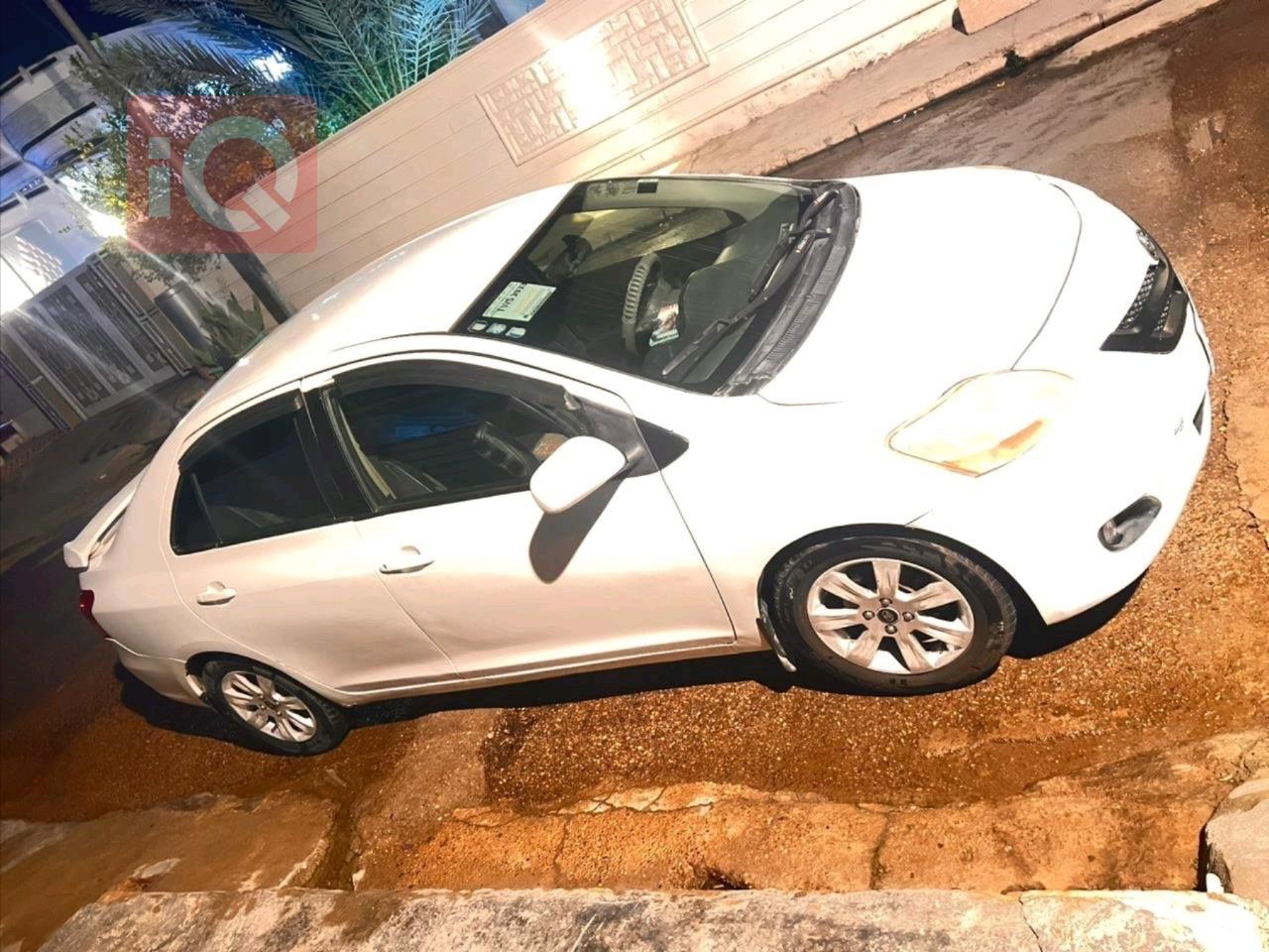 تۆیۆتا یارس